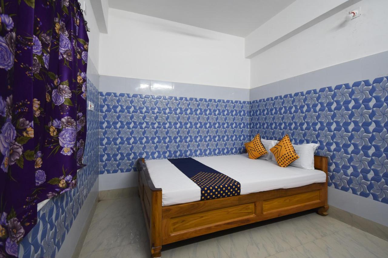 Oyo 67789 Hotel Savera Ahmedabad Luaran gambar